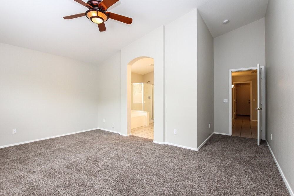 9166 W Melinda Ln - Photo 6 of 15