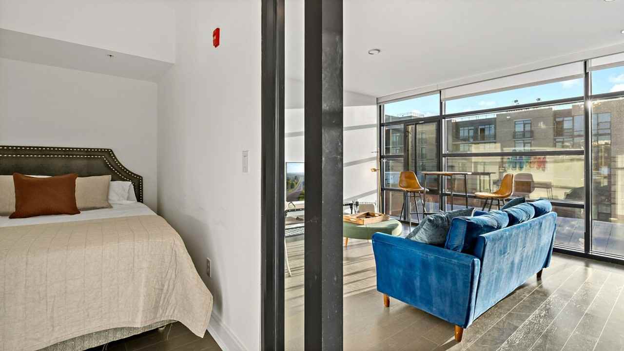 1915 7th St Nw #1395402P - Photo 5 of 32
