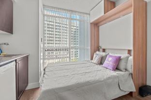 211 Fort York Blvd - Photo 1 of 1
