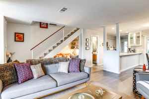 featured image of 46 Belvedere Ct