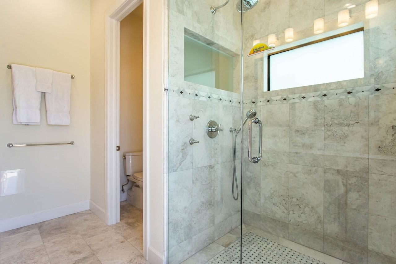 588 111th Avenue North - Photo 7 of 81