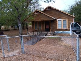 featured image of 106 N 2nd St