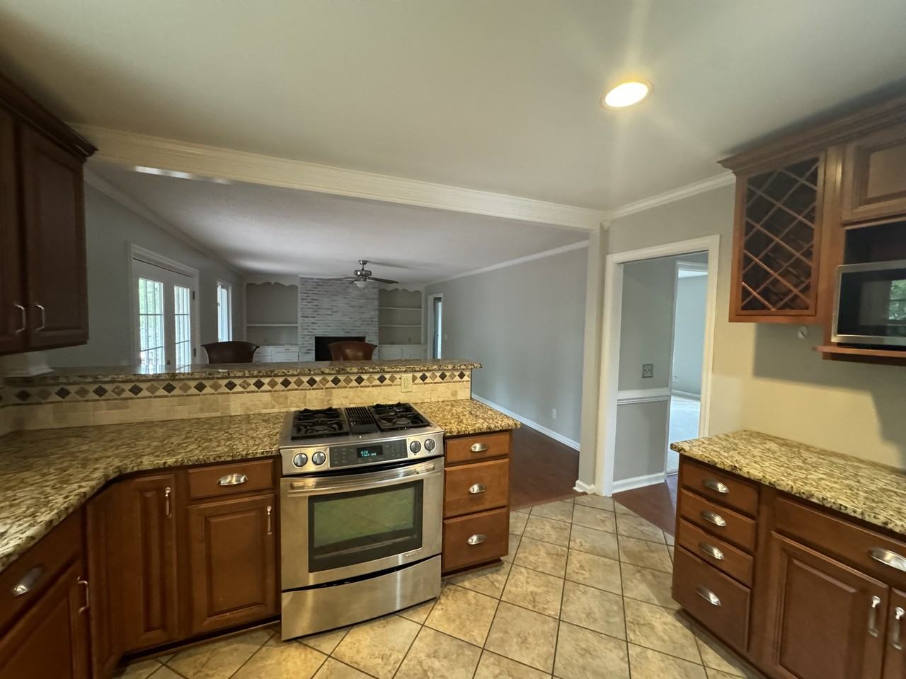 147 Pine Ridge Dr - Photo 7 of 15
