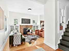 featured image of 4224 Drew Ave S