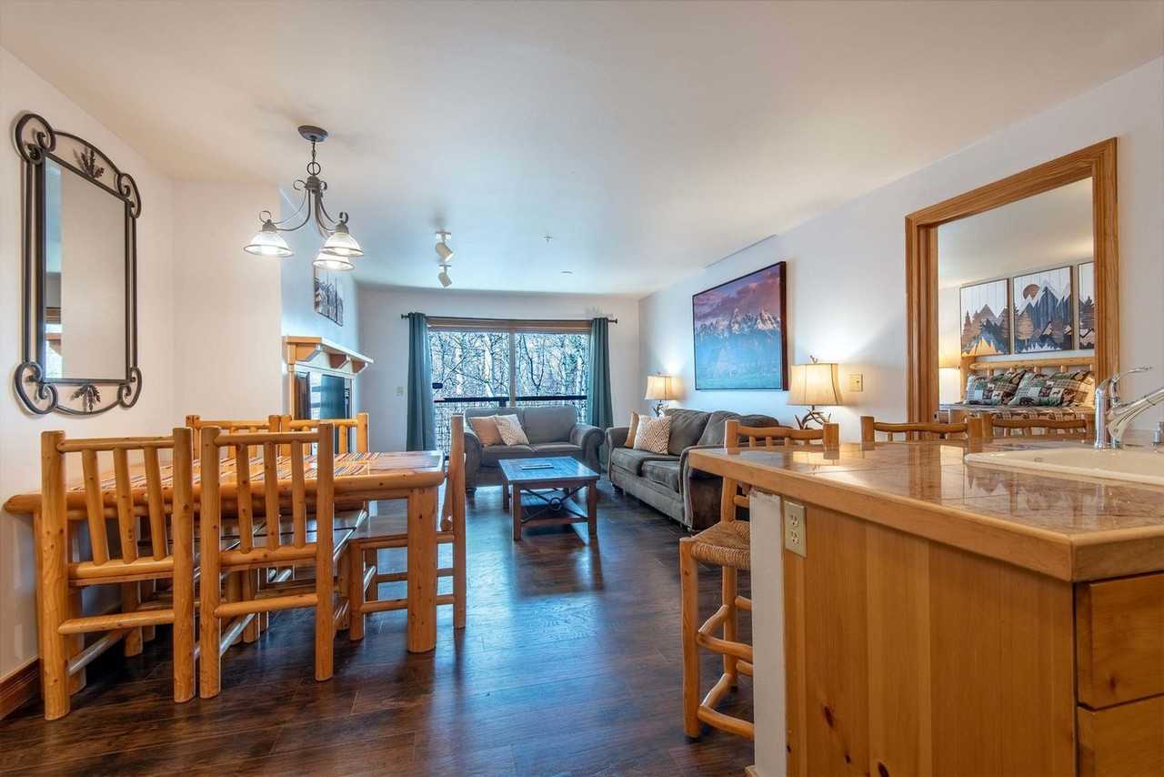 2740 Shadowmoon Ln #1520907P - Photo 4 of 35