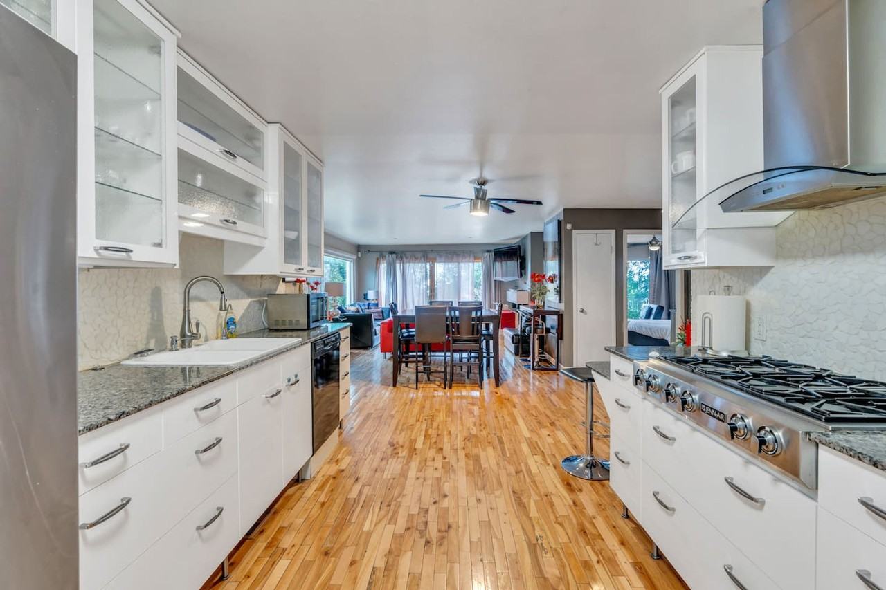 665 N Columbus St #1513966P - Photo 7 of 48