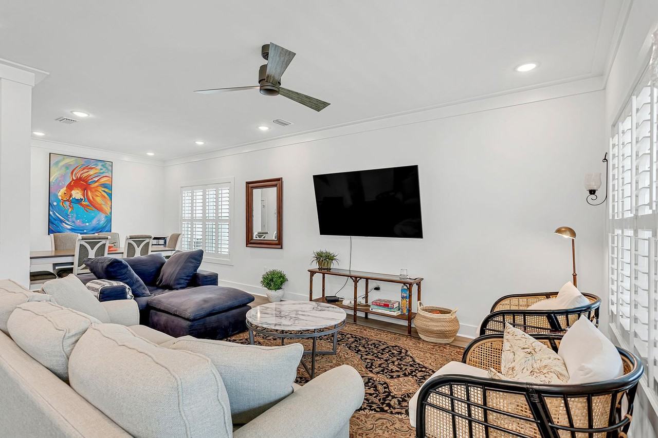 22811 Ann Miller Rd #1523310P - Photo 4 of 41
