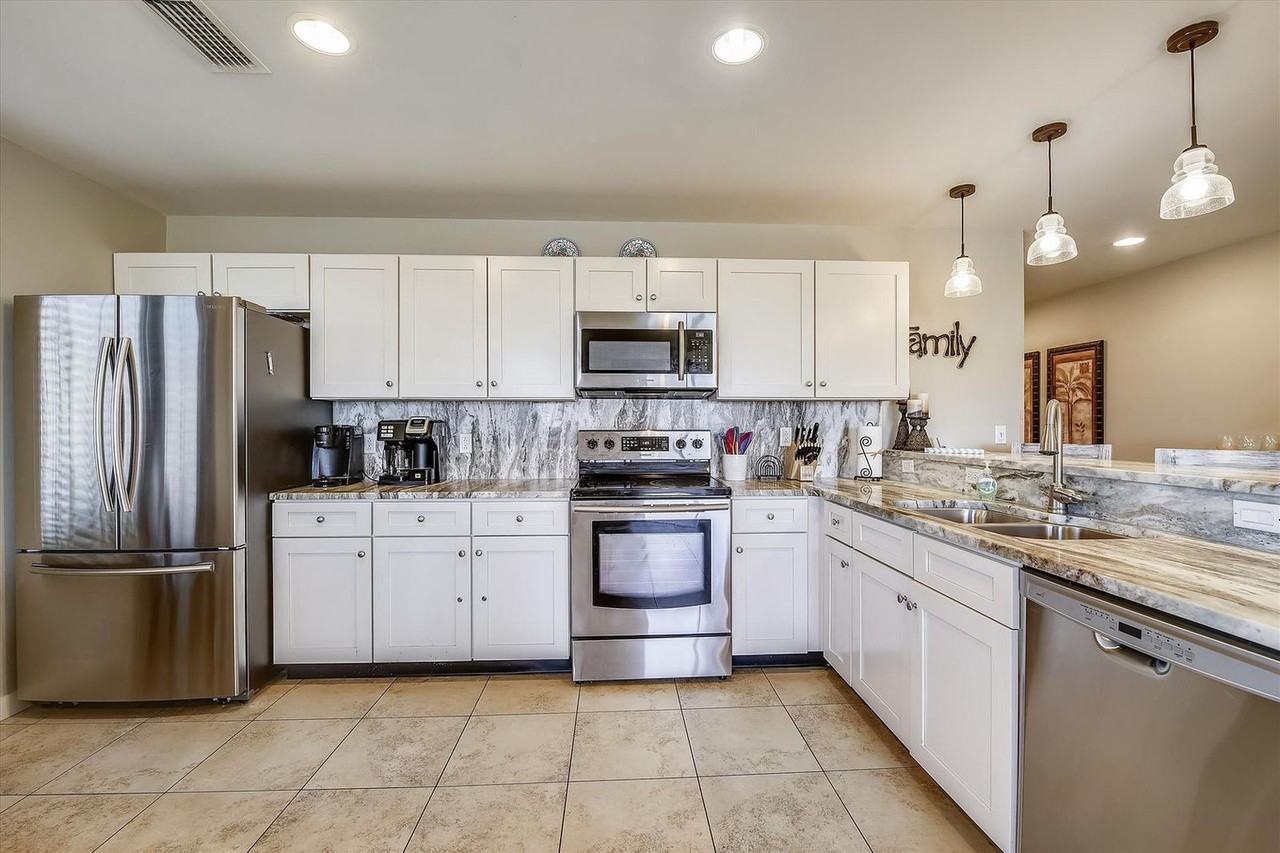 15100 Front Beach Road - Photo 2 of 25