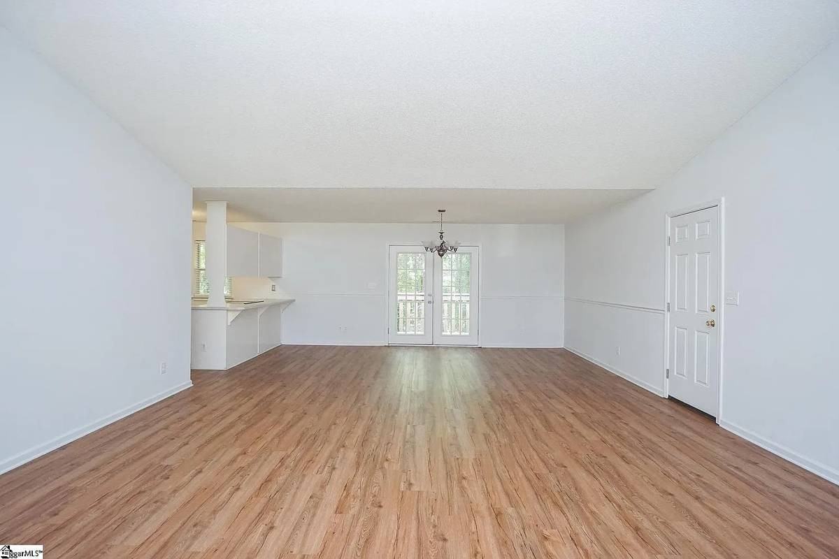 106 Greenapple Way - Photo 4 of 13
