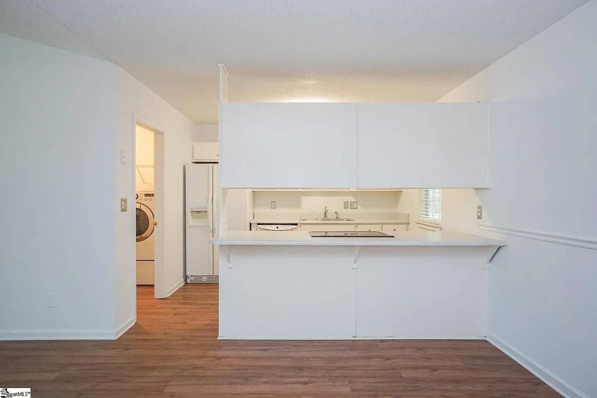 106 Greenapple Way - Photo 6 of 13