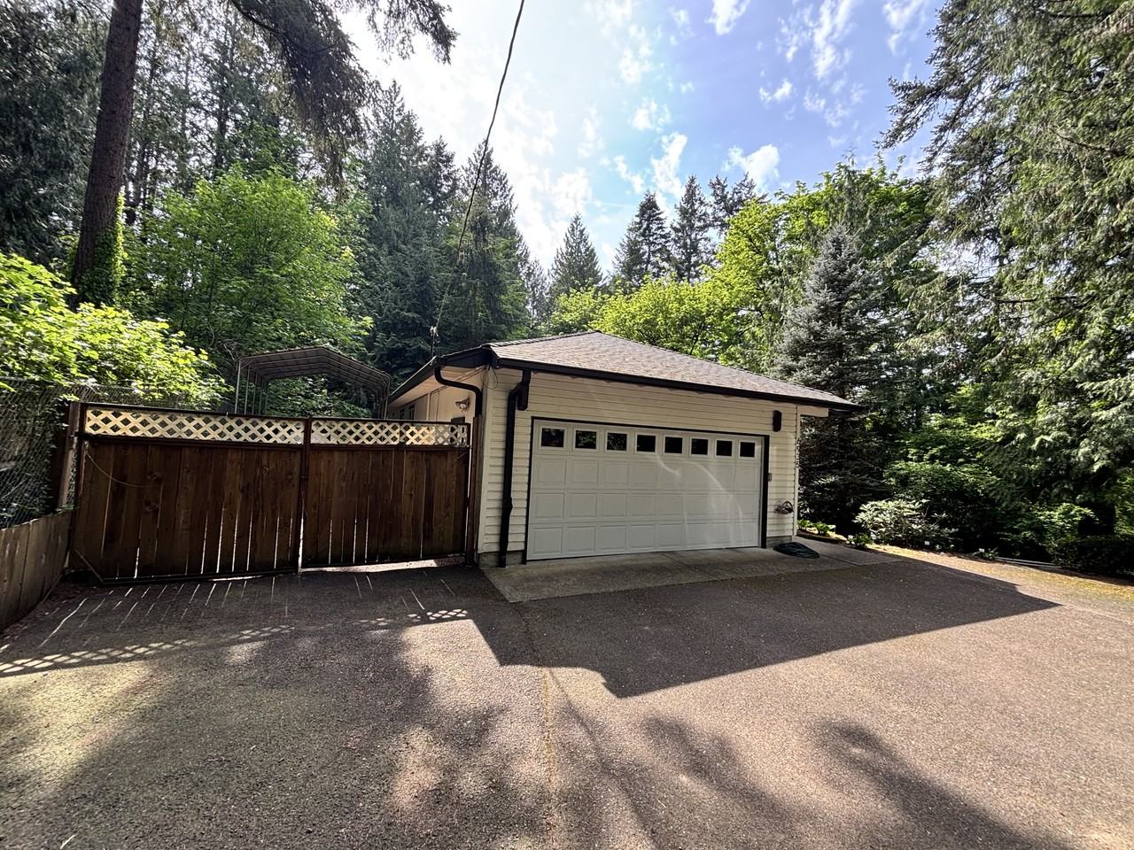 6935 Se 122nd Ave - Photo 3 of 34