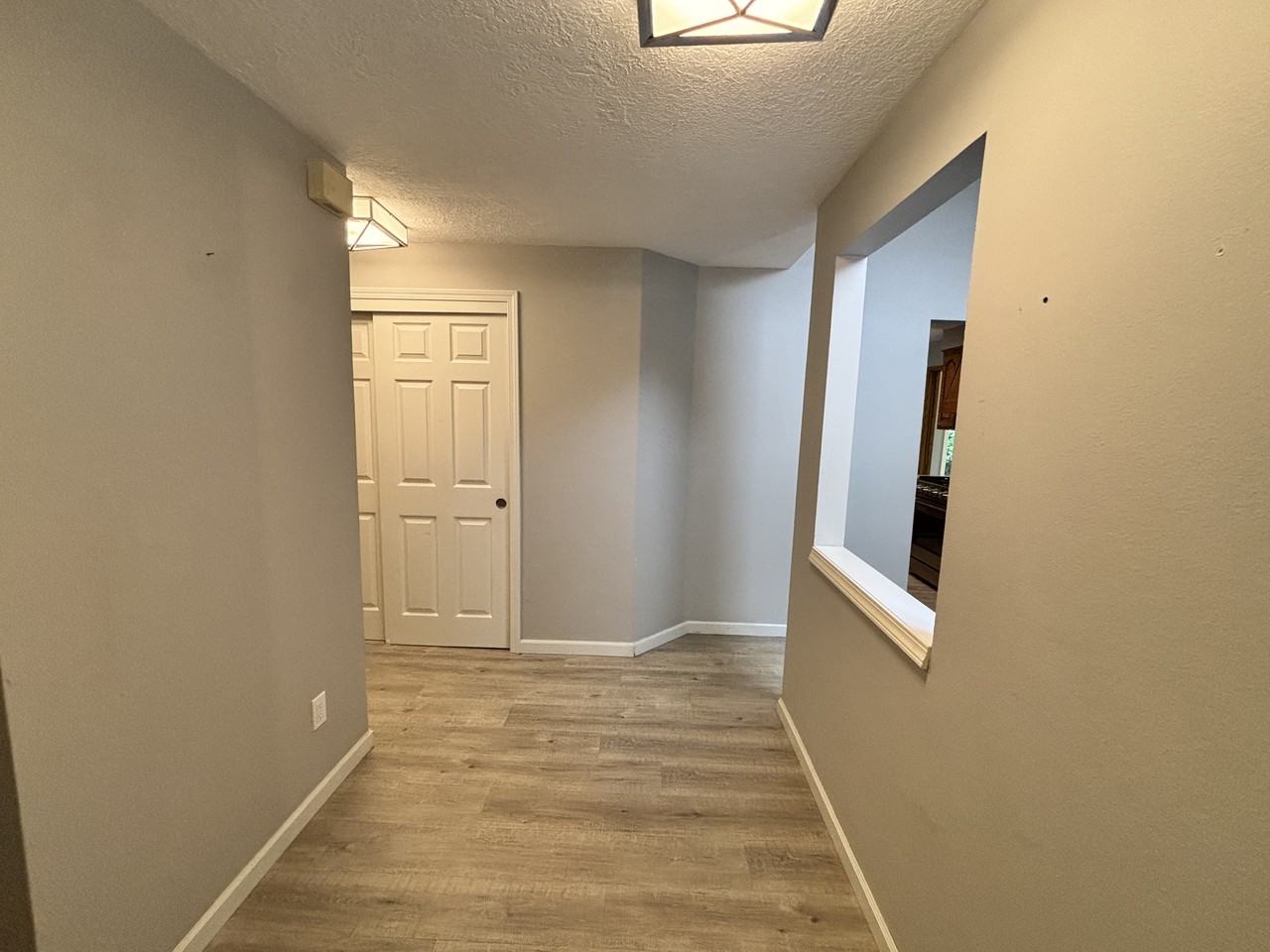 6935 Se 122nd Ave - Photo 6 of 34