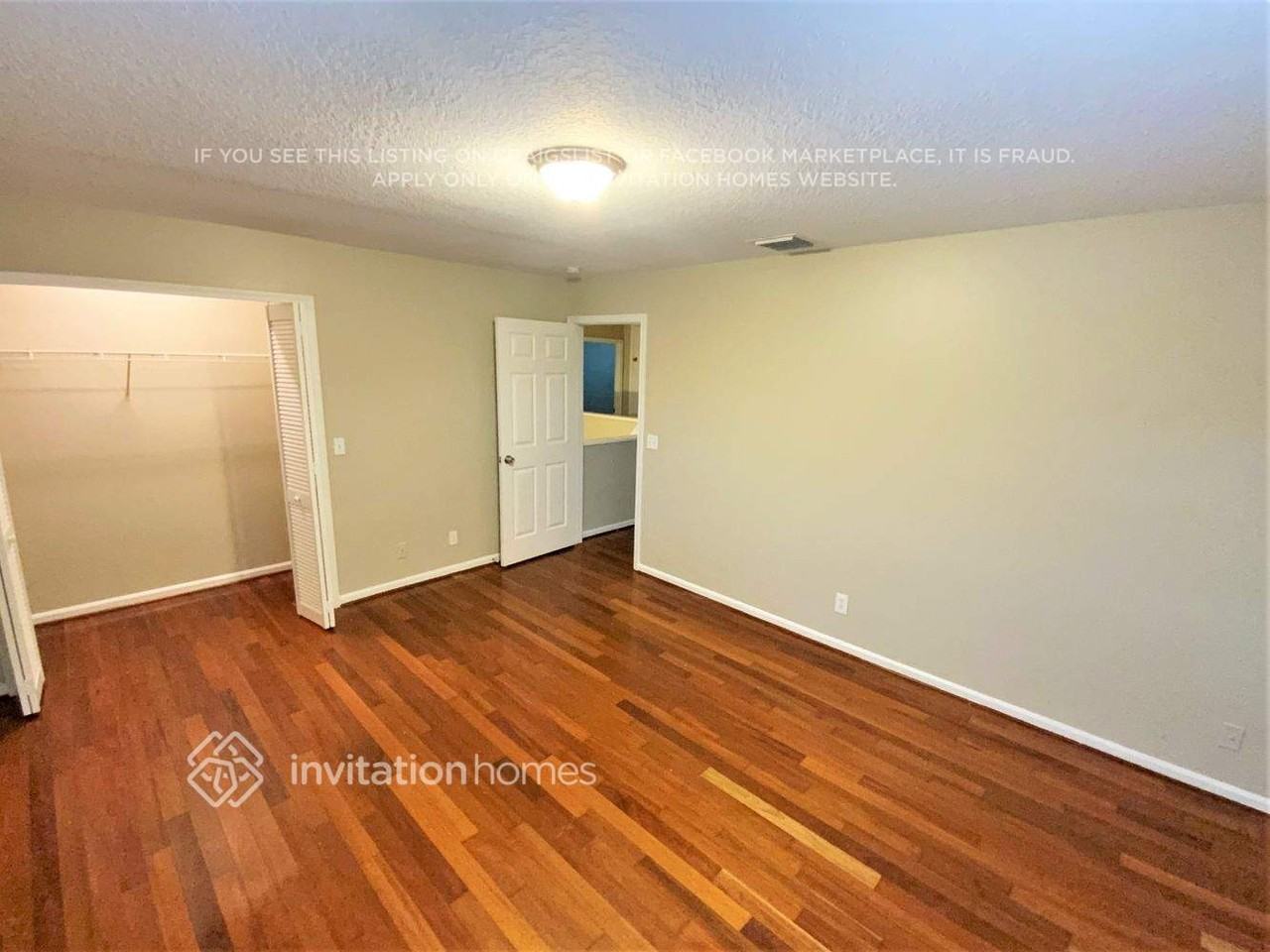 15701 Bent Creek Rd - Photo 5 of 13