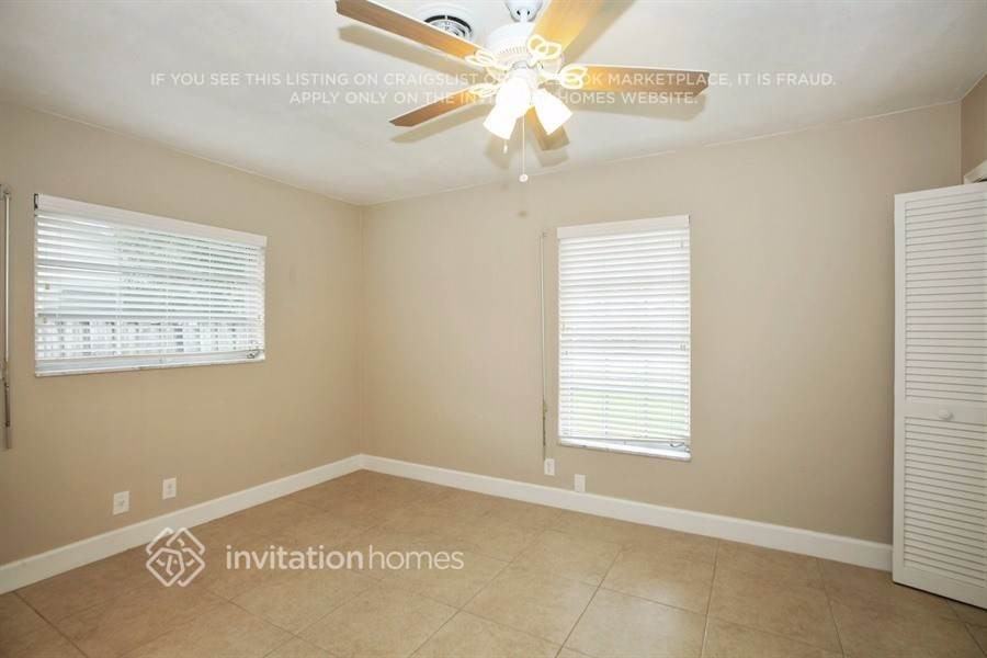 1250 Sw 9th Ter - Photo 4 of 15