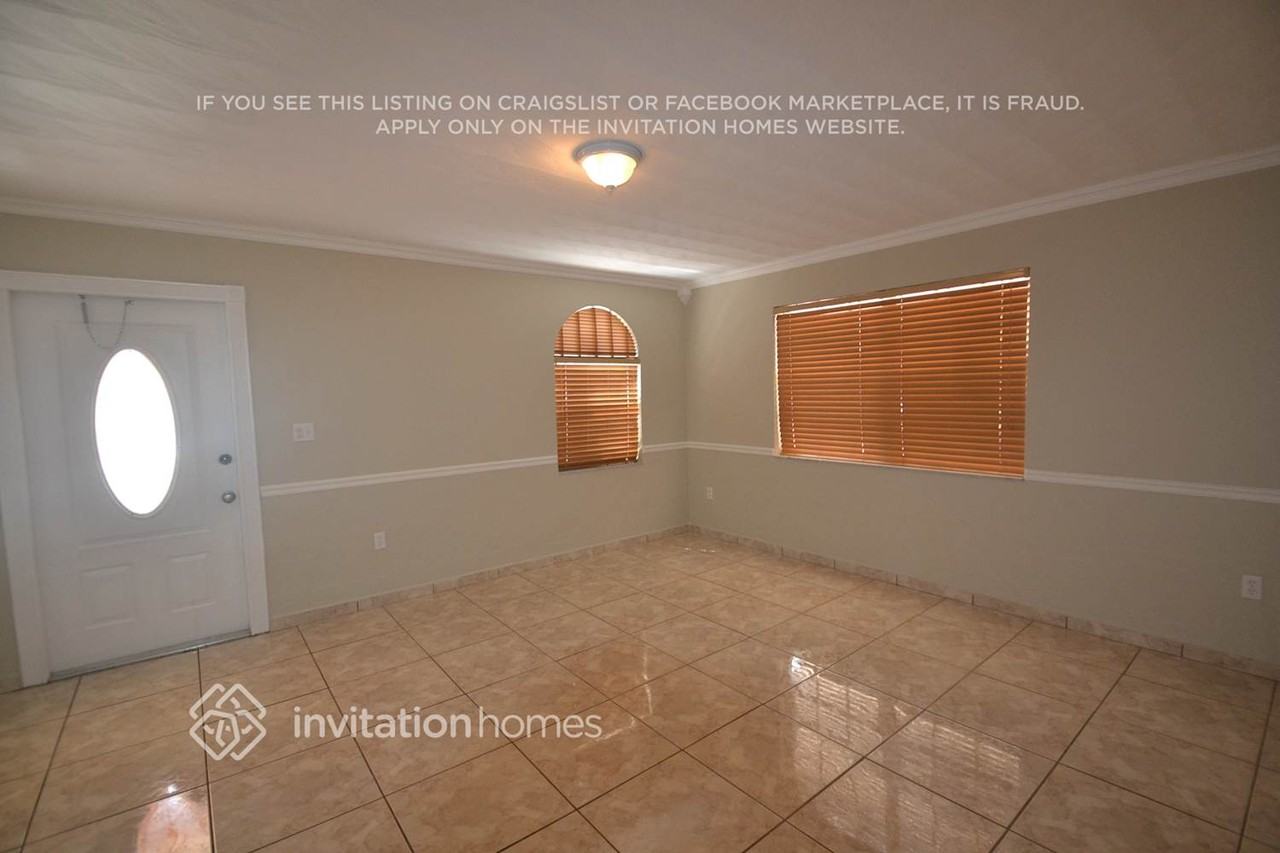 6545 Sw 29th St - Photo 2 of 11