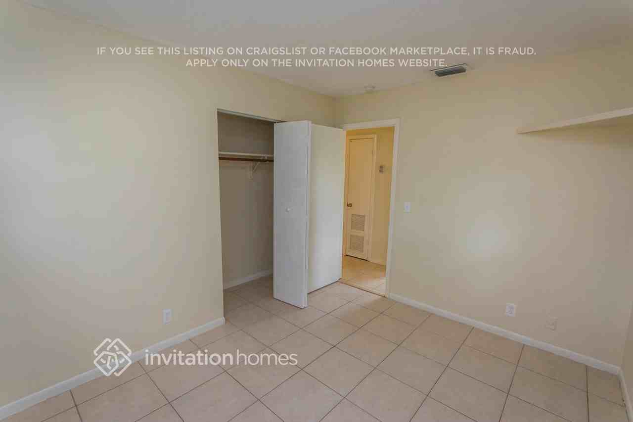 640 Barber Ave - Photo 6 of 17