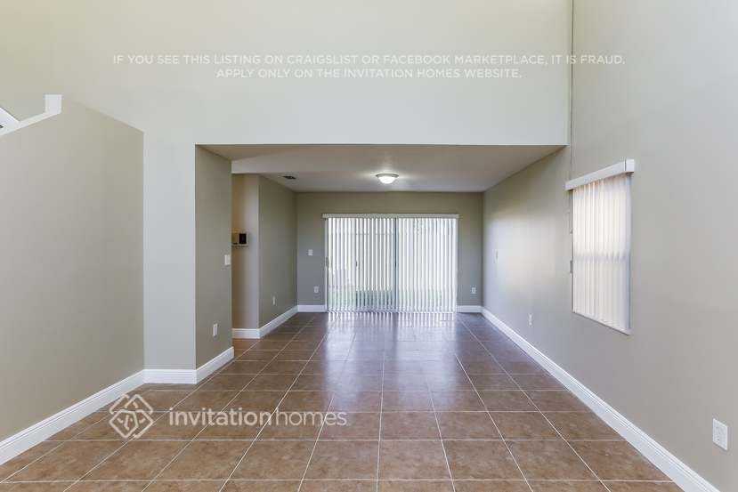 15533 Sw 96th Ter - Photo 3 of 19