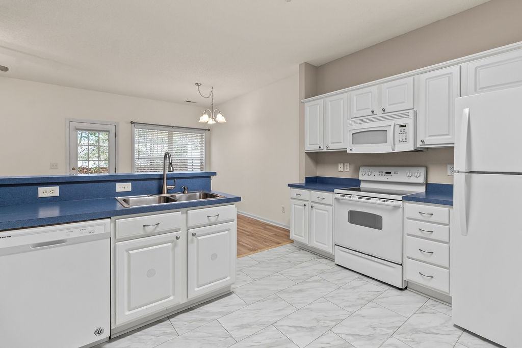4359 River Gate Ln - Photo 3 of 23