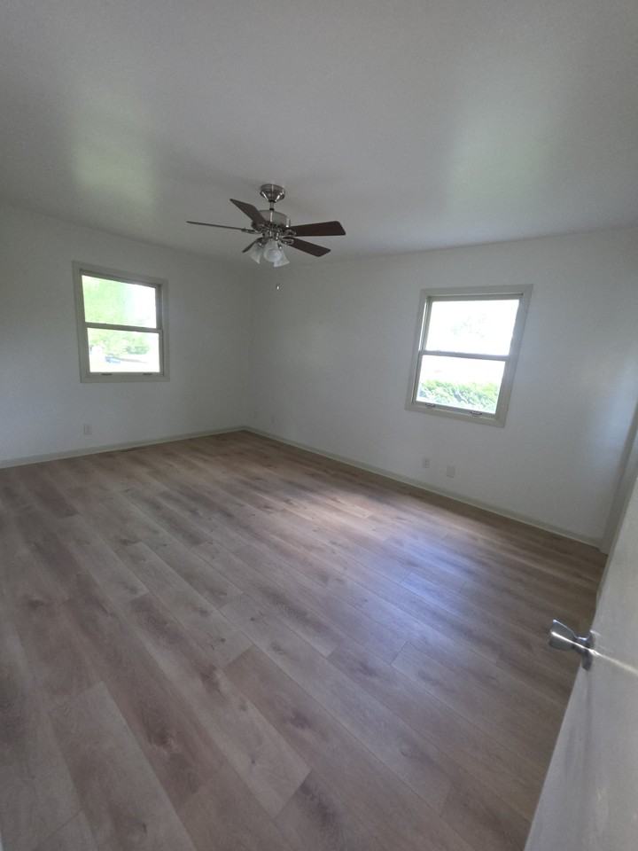 199 Lakeview Dr - Photo 5 of 21