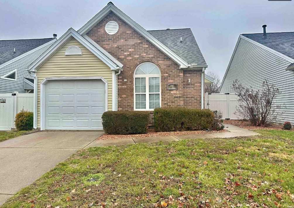 Greencastle Dr - Photo 2 of 23