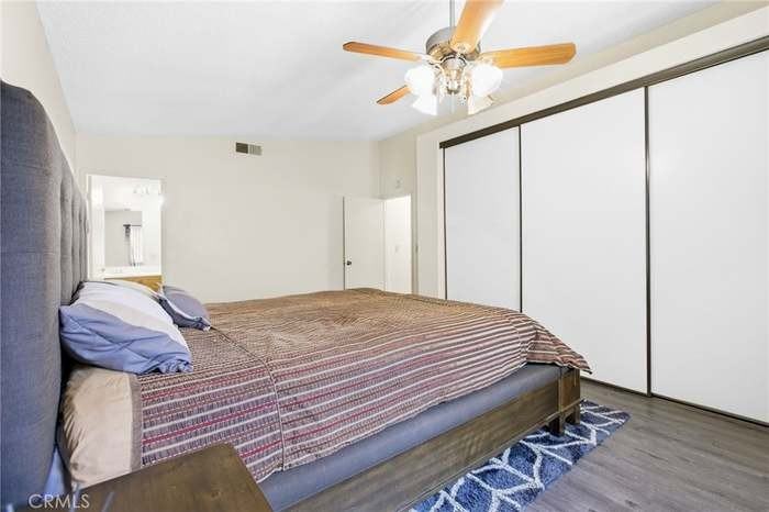 25529 Brodiaea Ave - Photo 4 of 14