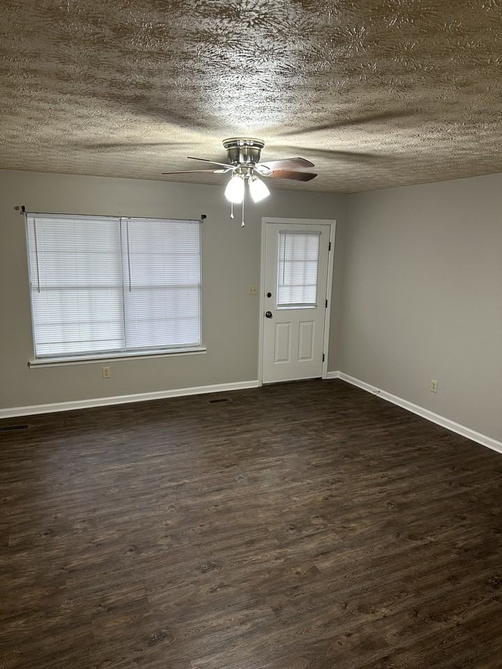 2381 County Road 437 #D - Photo 2 of 12