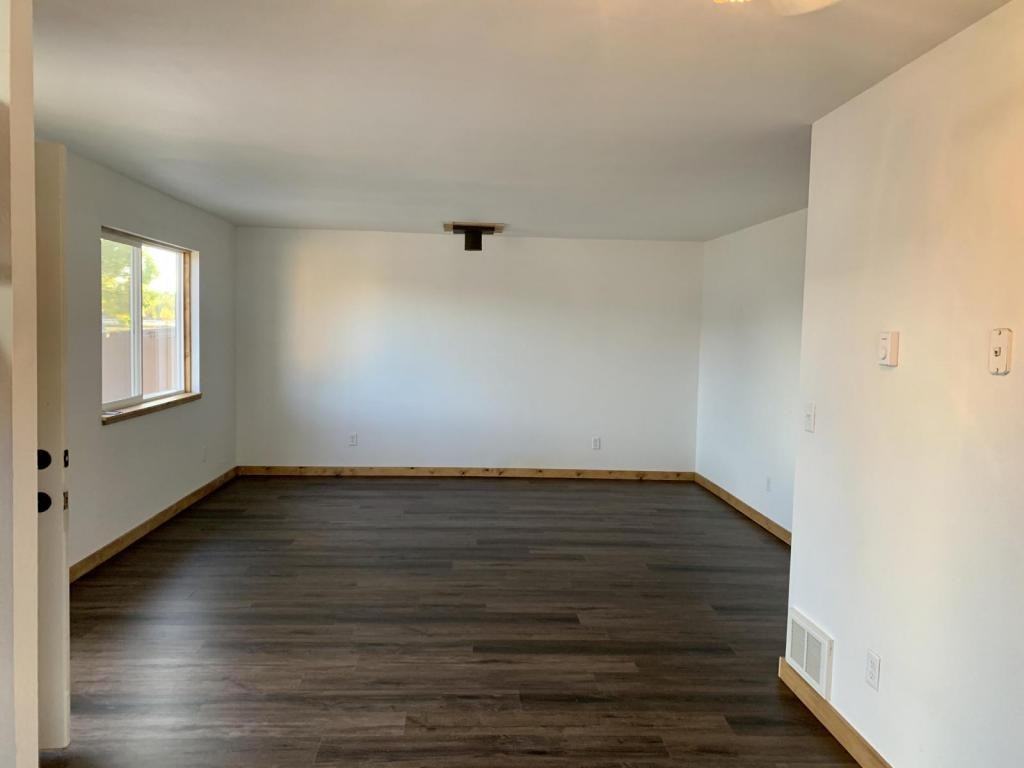 1710 Concord Ave - Photo 4 of 19