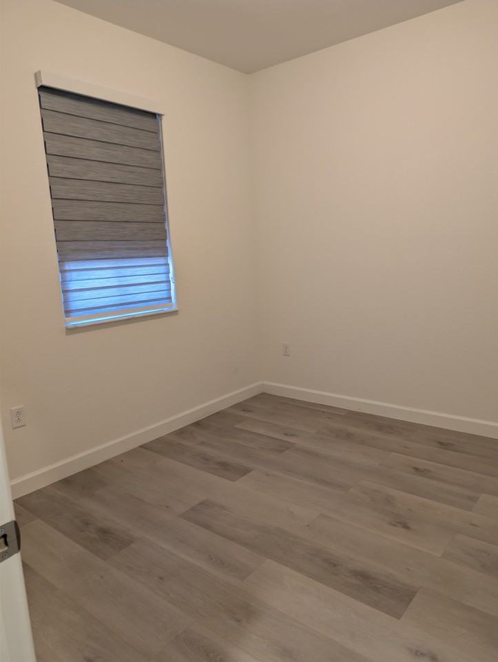 12871 Southwest 233rd Terrace - Photo 2 of 20