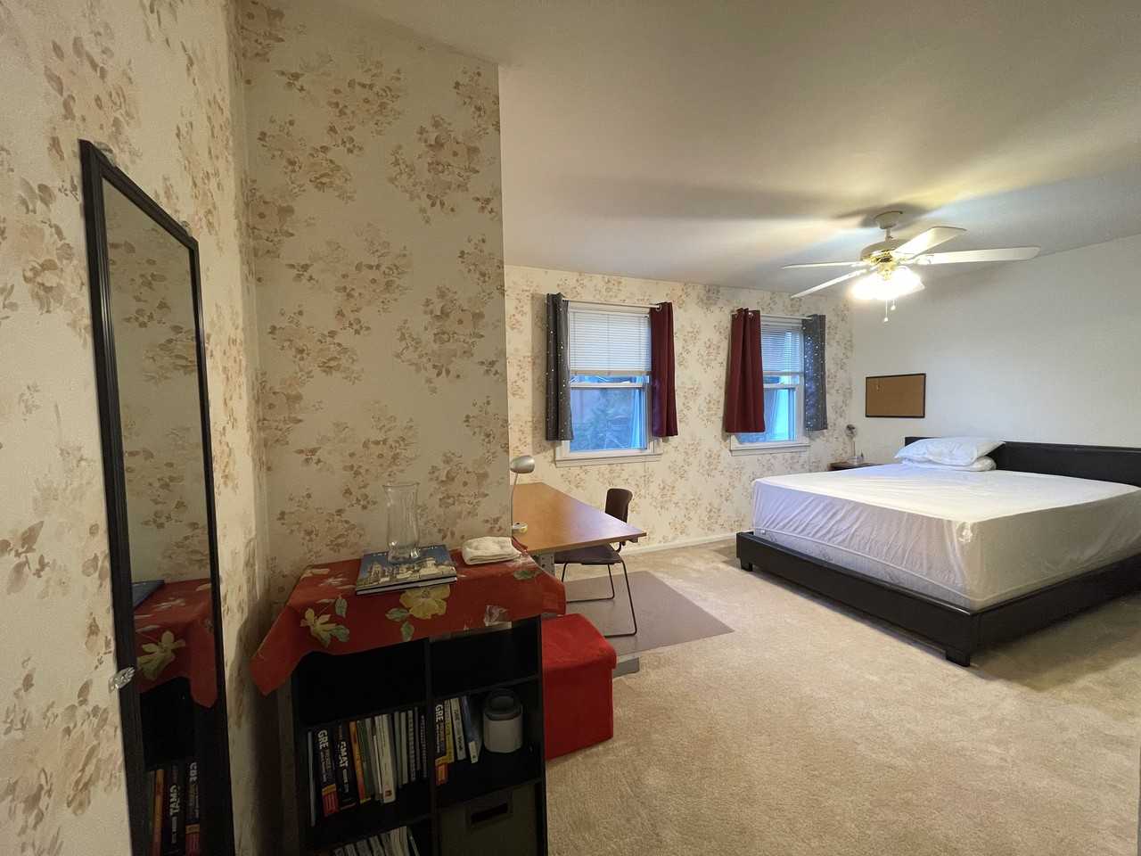 10318 Commonwealth Boulevard - Photo 4 of 15