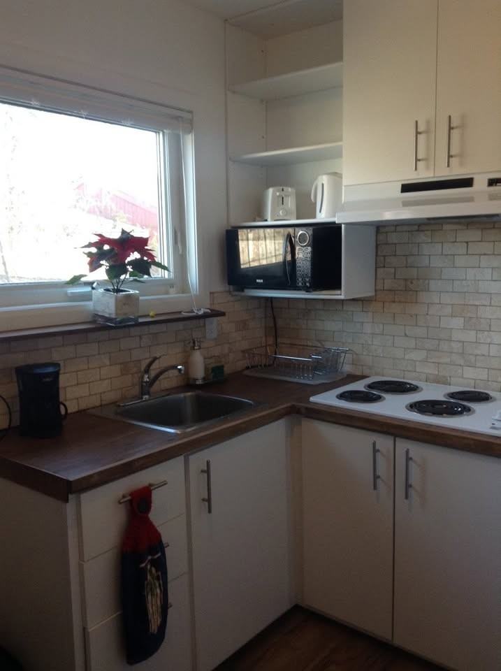 63 Blackthorn Avenue #101 - Photo 5 of 11