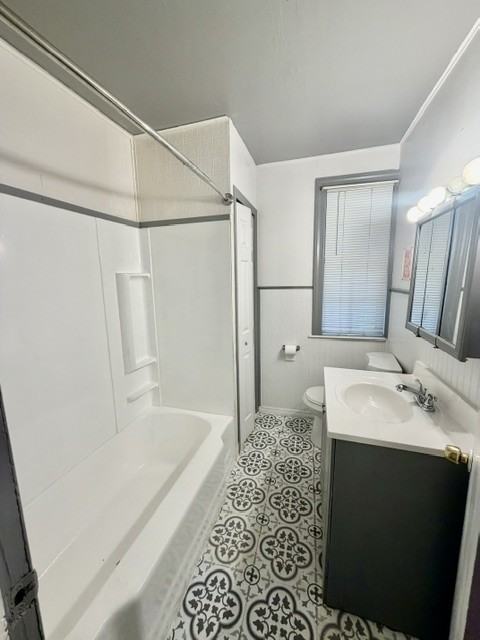 16 Byron Street #1 - Photo 3 of 5