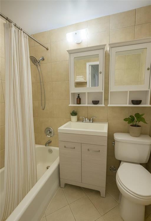 325A James Street South #301 - Photo 5 of 6
