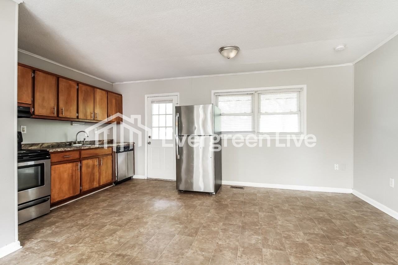 106 Thrift Dr - Photo 5 of 15