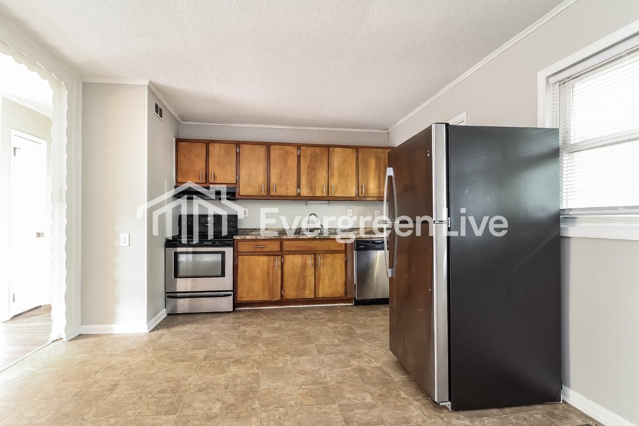 106 Thrift Dr - Photo 6 of 15