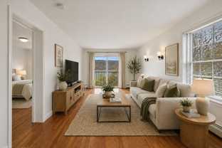 727 Warburton Ave - Photo 1 of 1