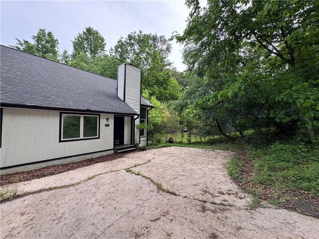 3912 Darryl Ln - Photo 2 of 20