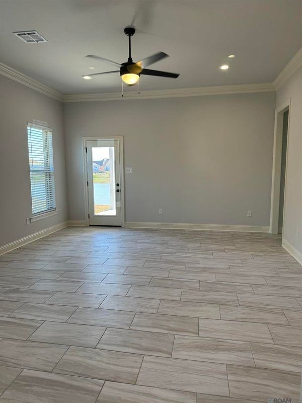 10918 Denali Ave - Photo 4 of 6