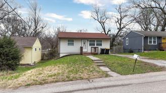 1108 Ne 46th Ter - Photo 1 of 1