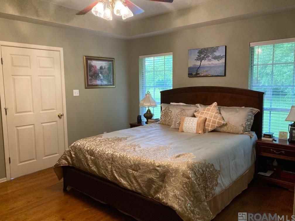 11280 Amalie St - Photo 5 of 8