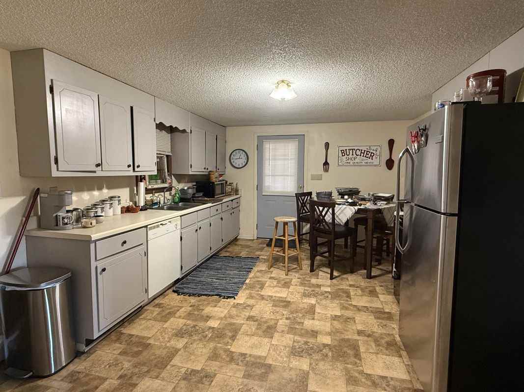 4609 Highway 78 - Photo 3 of 9