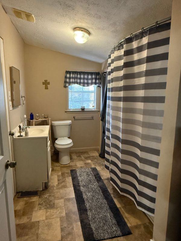 4609 Highway 78 - Photo 5 of 9