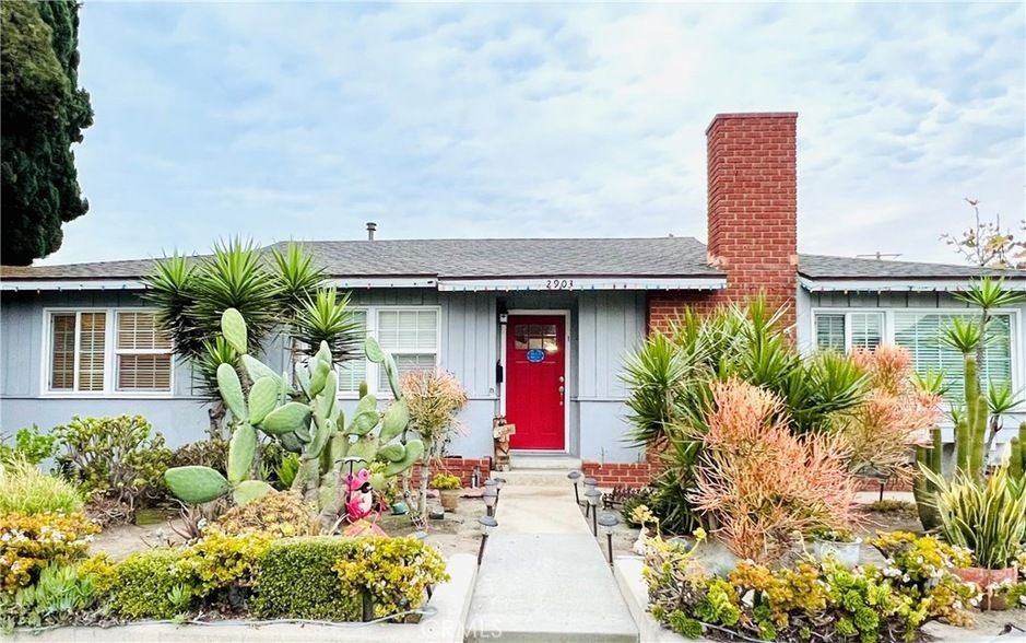 2903 W Carson St