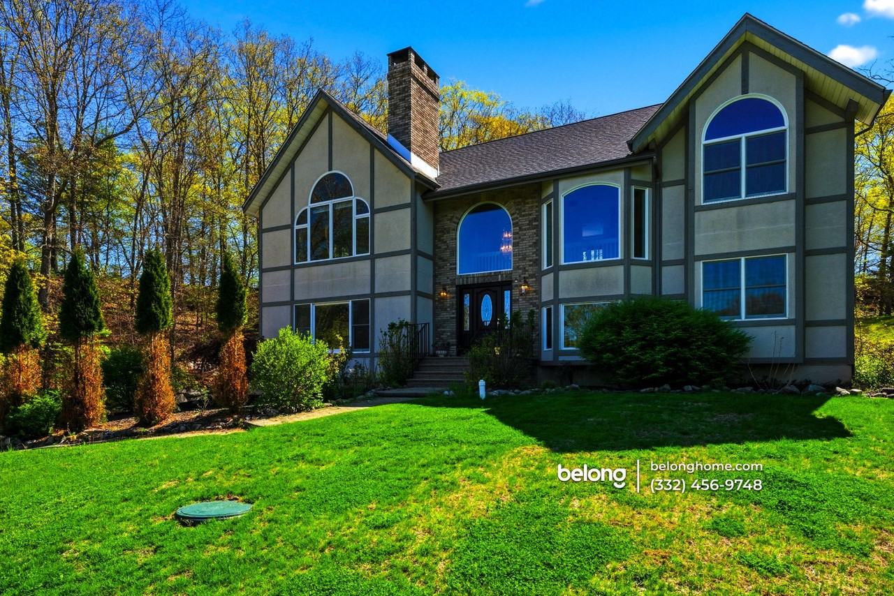 24 Table Rock Rd - Photo 4 of 13