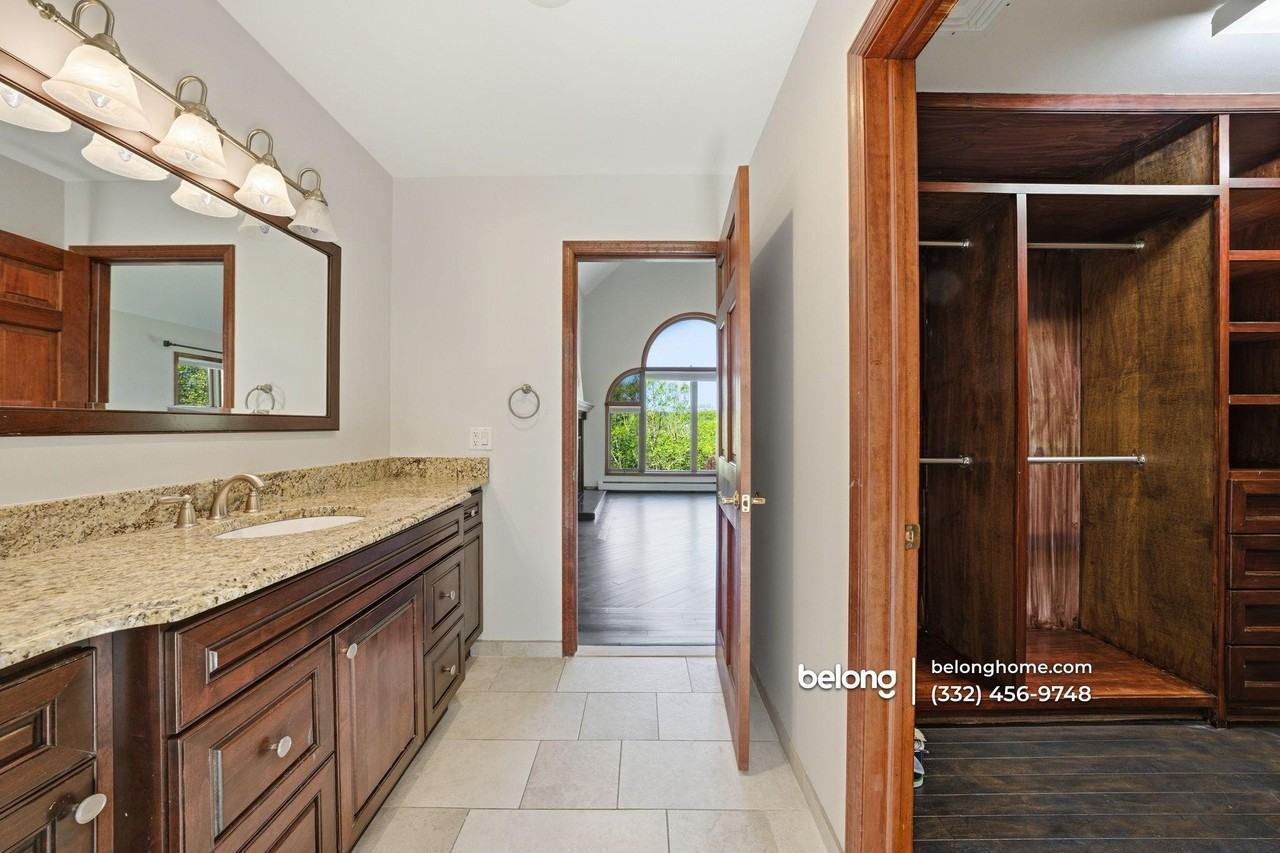 24 Table Rock Rd - Photo 7 of 13