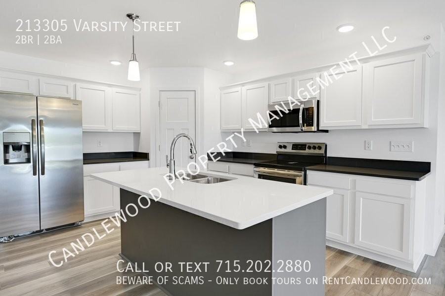 213305 Varsity St - Photo 6 of 28
