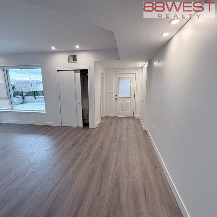 181 6th Street West #TH 1 - Photo 2 of 37