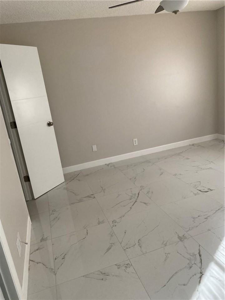 11615 Northwest 28th Street #4 - Photo 7 of 8