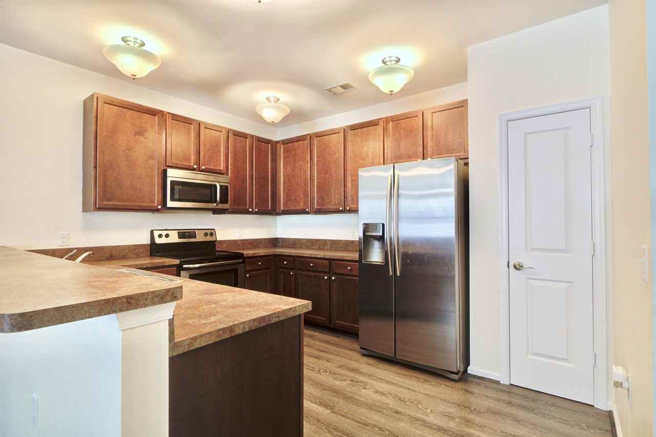 4316 Colindale Rd #1 - Photo 6 of 34