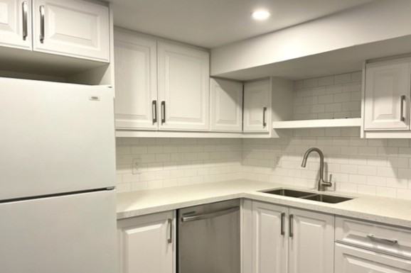 71 Third St - Photo 6 of 15