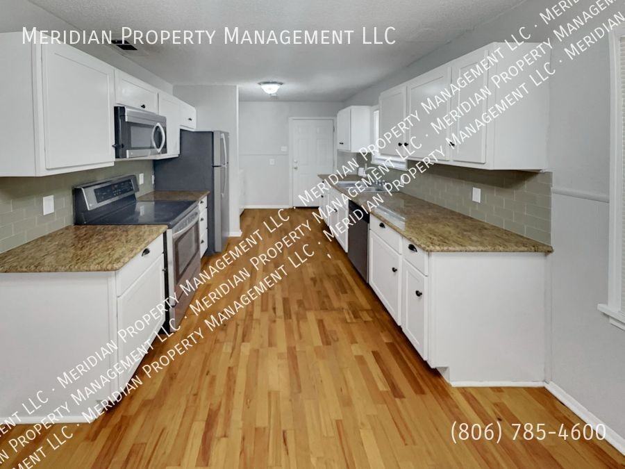 3012 33rd St - Photo 7 of 14